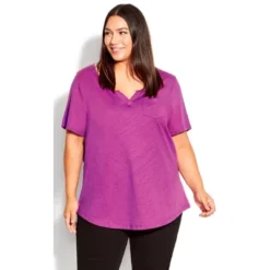 Women's Plus Size Split Neck T-Shirt - Clover | AVENUE -Women Store GUEST 26d522fd 5578 4bc5 8b8f ff14fd279857