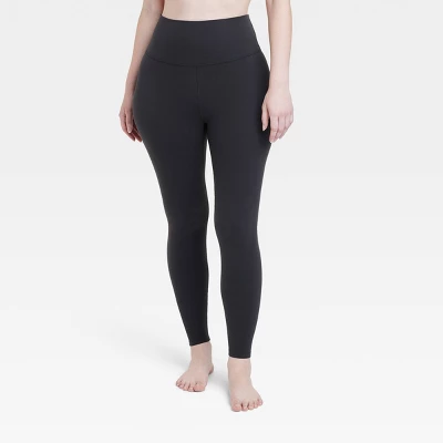 Women's Everyday Soft Ultra High-Rise Leggings 27" - All In Motion™ 4 Women's Everyday Soft Ultra High-Rise Leggings 27" - All In Motion™ - Image 2