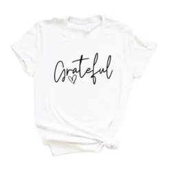 Simply Sage Market Women's Grateful Heart Short Sleeve Graphic Tee -Women Store GUEST 3464e49a dc42 4de8 8072 fa7016151b2b