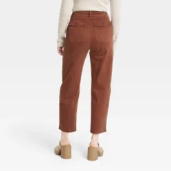 Women's High-Rise Barrel Leg Pants - Universal Thread™