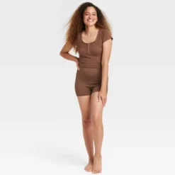 Women's Seamless Henley Top - Colsie™ 10 Women's Seamless Henley Top - Colsie™ -Women Store GUEST 52f865a5 f0ee 4a73 b3b6 443a5954b084