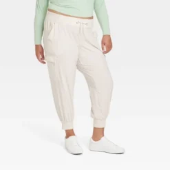Women's Stretch Woven Tapered Cargo Pants - All In Motion™ 18 Women's Stretch Woven Tapered Cargo Pants - All In Motion™ -Women Store GUEST 68b4628e da8e 42a0 99e7 53e7aeb5e25c