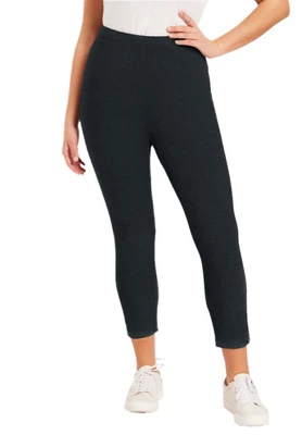 June + Vie By Roaman's Women’s Plus Size Essential Cropped Legging 4 June + Vie By Roaman's Women’s Plus Size Essential Cropped Legging - Image 2