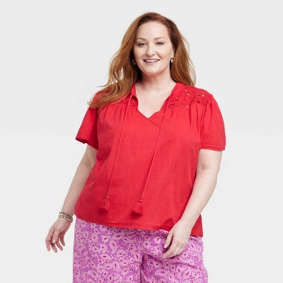 Women's Short Sleeve V-Neck Woven Eyelet Top - Knox Rose™ 7 Women's Short Sleeve V-Neck Woven Eyelet Top - Knox Rose™ - Image 5