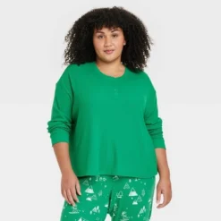 Women's Matching Family Thermal Pajama Top - Wondershop™ Green 9 Women's Matching Family Thermal Pajama Top - Wondershop™ Green -Women Store GUEST 740d2542 afe6 4eb2 bad4 e16572b2af35