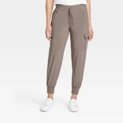 Women's Stretch Woven Tapered Cargo Pants - All In Motion™ 16 Women's Stretch Woven Tapered Cargo Pants - All In Motion™ -Women Store GUEST 77de6ae1 7fb7 43e8 b841 60476b51c670