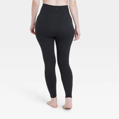 Women's Everyday Soft Ultra High-Rise Leggings 27" - All In Motion™ 5 Women's Everyday Soft Ultra High-Rise Leggings 27" - All In Motion™ - Image 3