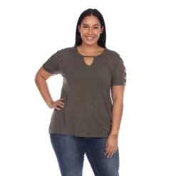 Plus Size Keyhole Neck Cutout Short Sleeve Top - White Mark -Women Store GUEST 83efc2d8 8228 41c6 9834 4375480f67ba