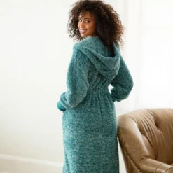 Women's Soft Plush Fleece Robe With Hood, Long Warm Hooded Bathrobe -Women Store GUEST 90c9f5a7 6f17 4e5f 81d2 aa4a0466acc7