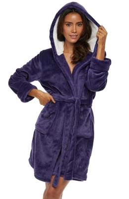 Women's Classic Plush Hooded Robe, Short Fleece Bathrobe With Hood 9 Women's Classic Plush Hooded Robe, Short Fleece Bathrobe With Hood - Image 7