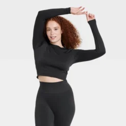 Women's Seamless Long Sleeve Crop Top - All In Motion™ -Women Store GUEST bd751bb8 d1c5 45d6 8f76 f973df423bfc