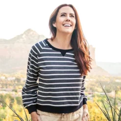 Aventura Clothing Women's Savita Sweatshirt 14 Aventura Clothing Women's Savita Sweatshirt -Women Store GUEST d346e9cd 20c8 4c3d 8f4d ed827802655b