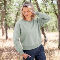 Aventura Clothing Women's Savita Solid Sweatshirt -Women Store GUEST dbad31ce 5633 474c b181 cf4b74d1df87