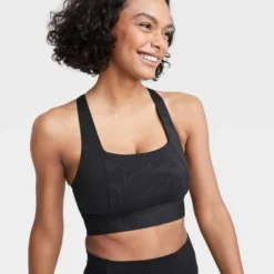 Women's Medium Support Square Neck Crossback Sports Bra - All In Motion™ -Women Store GUEST f7dc61a7 5e26 4d0a a79a 8d14c787384e