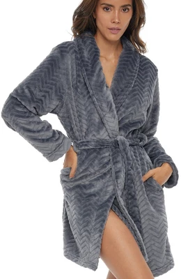 Women's Warm Soft Plush Fleece Bathrobe, Knee Length Robe, Chevrons 13 Women's Warm Soft Plush Fleece Bathrobe, Knee Length Robe, Chevrons - Image 11